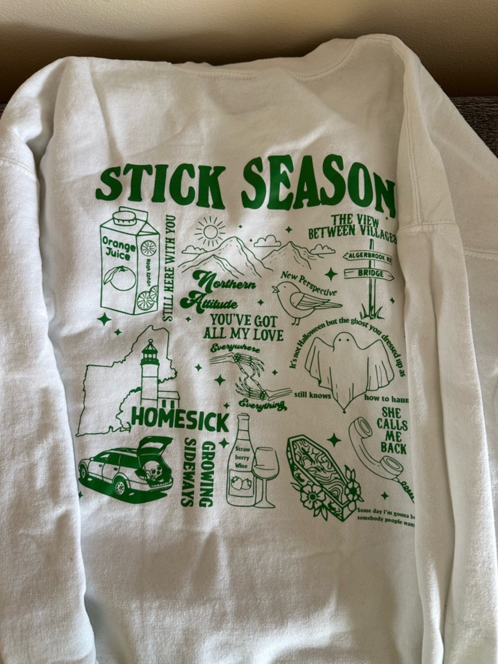 WORN ONCE Noah Kahan Stick Season Graphic Sweatshirt - White with Green Print